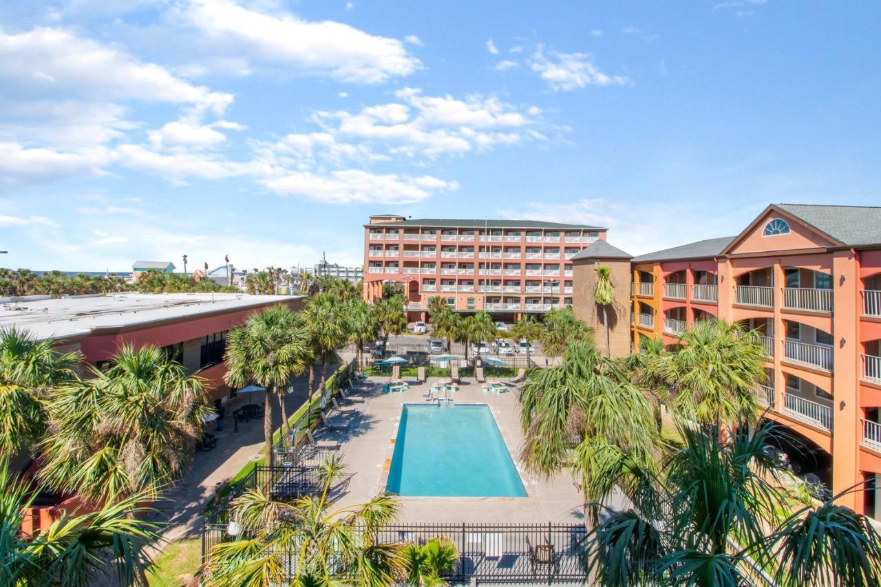 Quality Inn & Suites Galveston - Beachfront Dış mekan fotoğraf