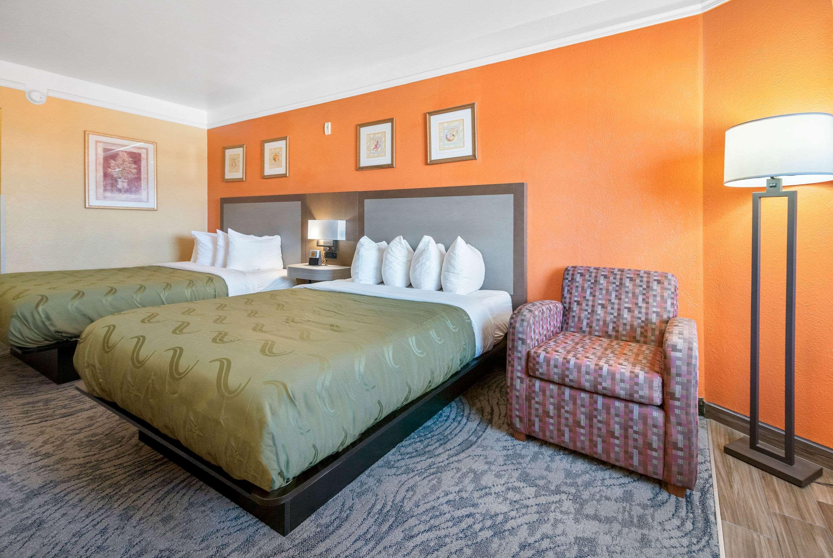 Quality Inn & Suites Galveston - Beachfront Dış mekan fotoğraf