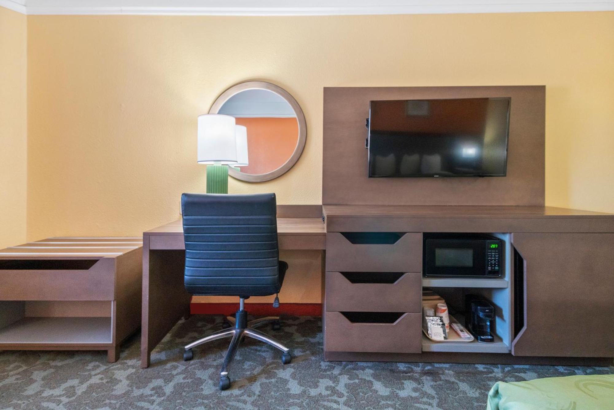 Quality Inn & Suites Galveston - Beachfront Dış mekan fotoğraf