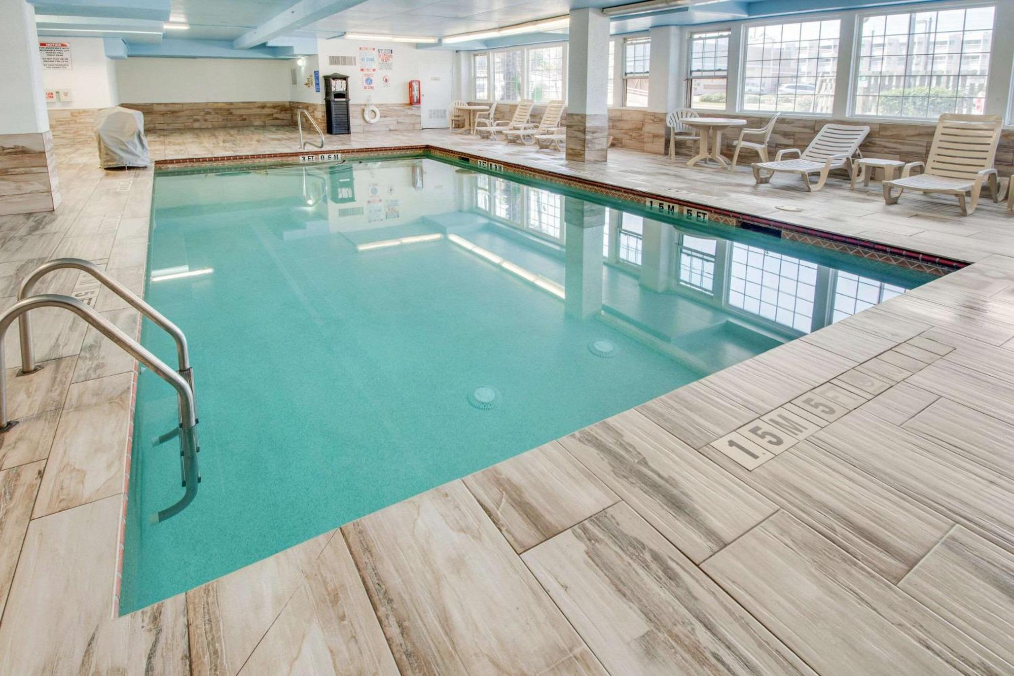 Quality Inn & Suites Galveston - Beachfront Dış mekan fotoğraf